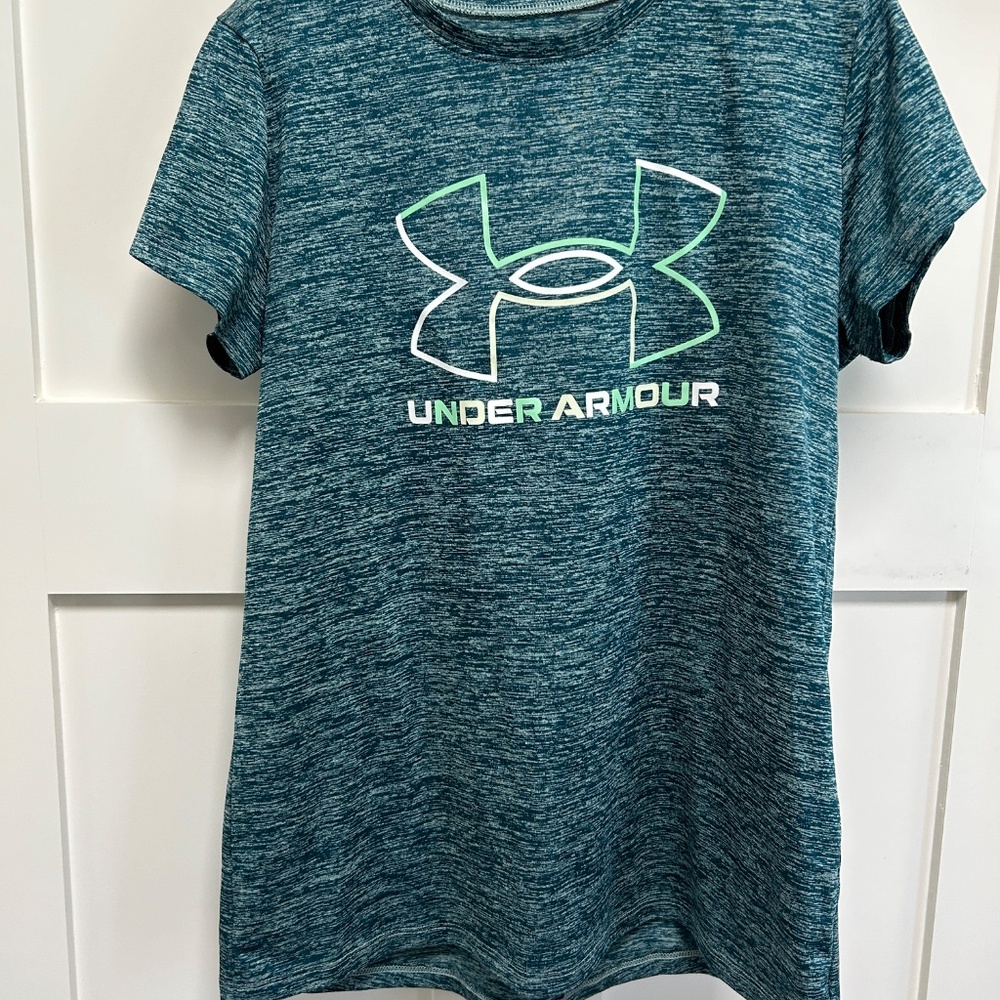 Under Armour Youth LG athletic tee